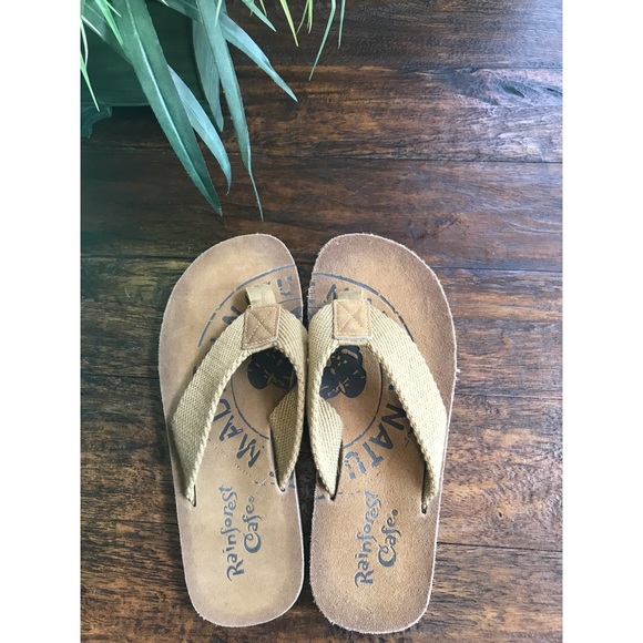 mens tan flip flops